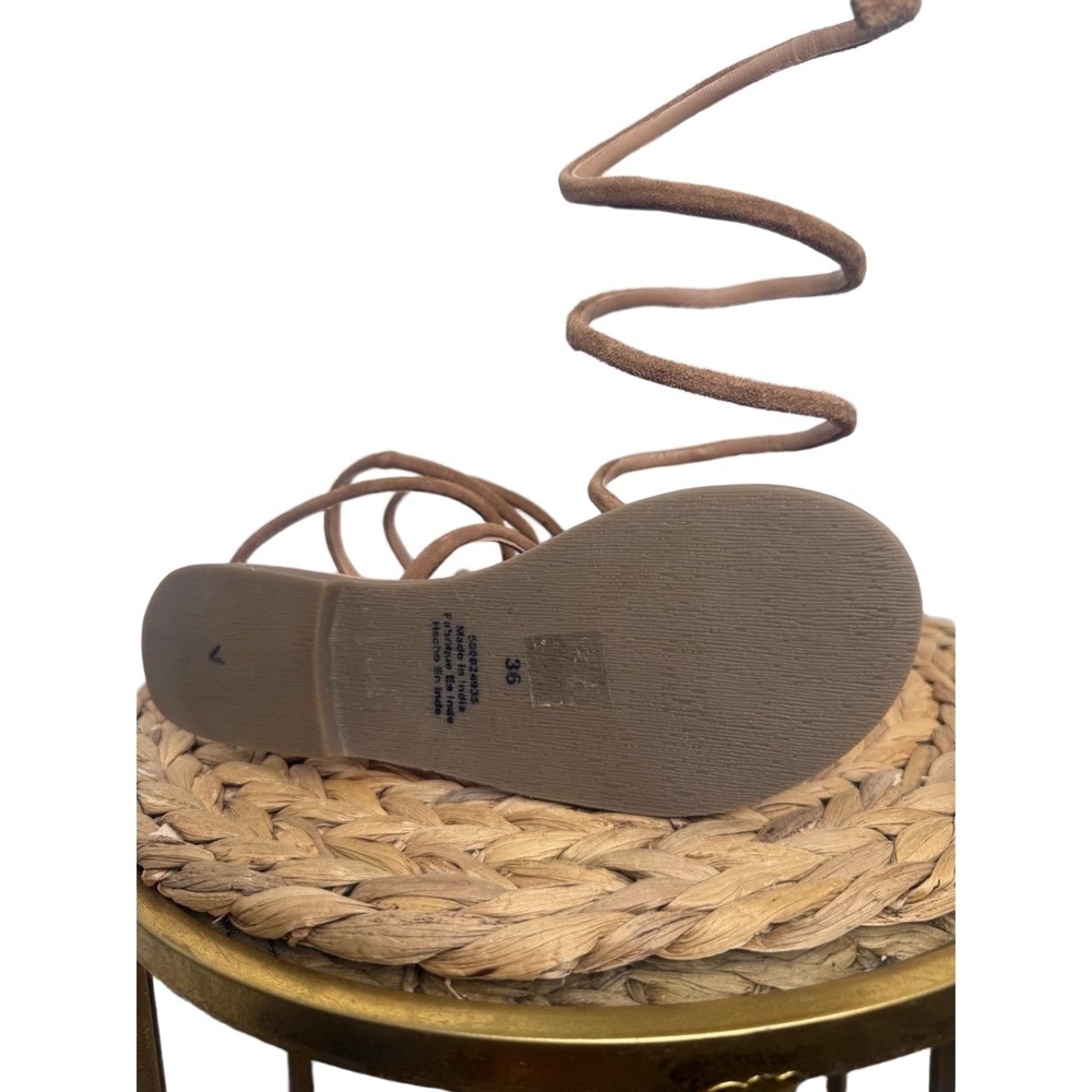 Free People Sandal Havana Taupe Suede Leather Gladiator Ankle wrap Boho festiva - Picture 5 of 8